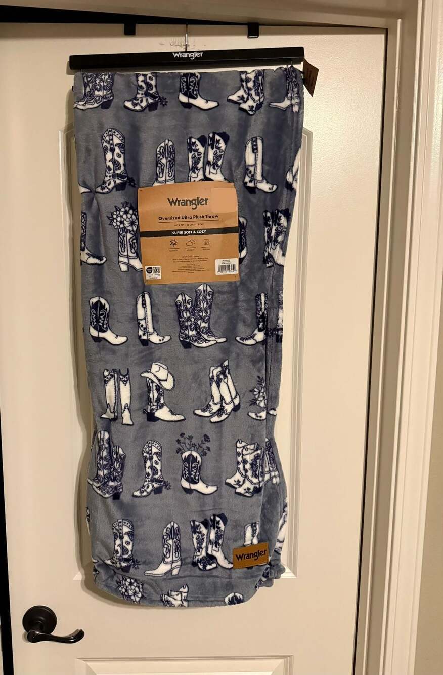 Wrangler Oversized Ultra Plush Throw Blanket Cowboy Boots 60" x 70"